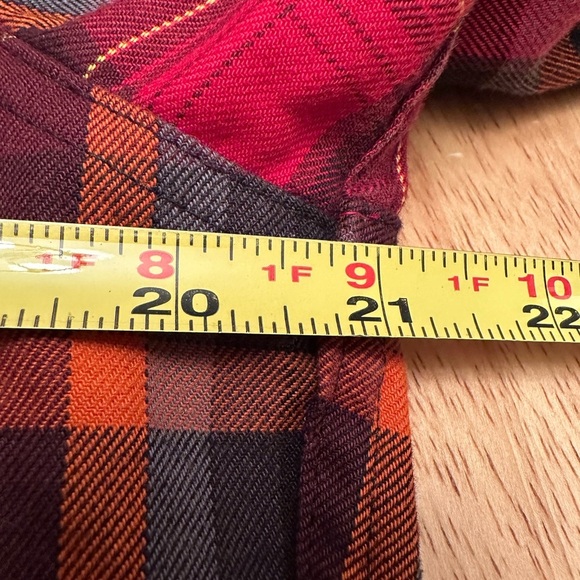 Eddie Bauer Shirt Men’s Small Red Polyester Button Up Long Sleeve Plaid - Picture 9 of 10